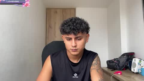 Snapshot of bob_pettersonn chatting on 17, 4, 2026 Bob INDEPENDENT MODEL online show from 17, 4, 2026