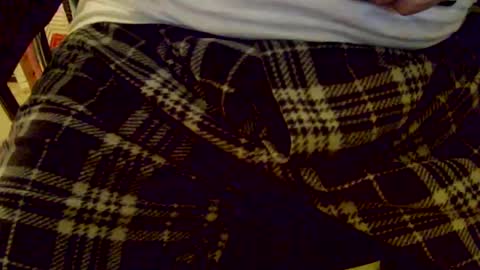 Snapshot of bobbie420_ chatting on 11, 1, 2025 bobbie420_ online show from 11, 1, 2025