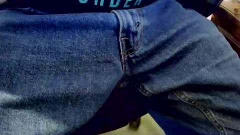 Snapshot of bobbie420_ chatting on 4, 11, 2025 bobbie420_ online show from 4, 11, 2025