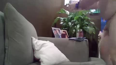 bobblehead31382 online show from 13, 2, 2025