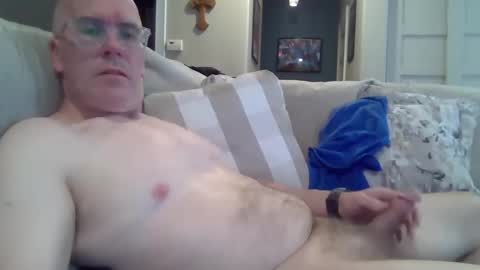 Snapshot of bobblehead31382 chatting on 30, 4, 2026 bobblehead31382 online show from 30, 4, 2026