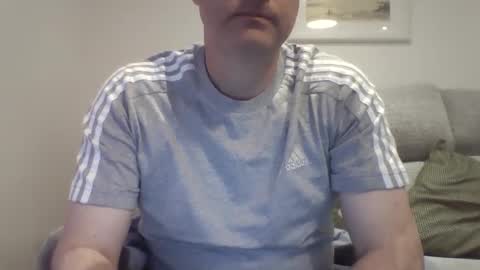 Snapshot of bobby_113 chatting on 5, 2, 2025 bobby_113 online show from 5, 2, 2025