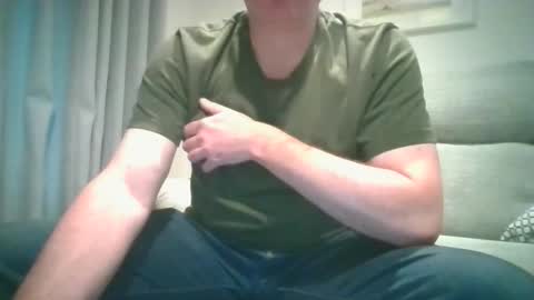 Snapshot of bobby_113 chatting on 4, 2, 2026 bobby_113 online show from 4, 2, 2026