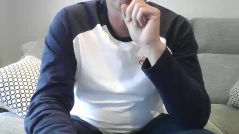 Snapshot of bobby_113 chatting on 16, 3, 2026 bobby_113 online show from 16, 3, 2026