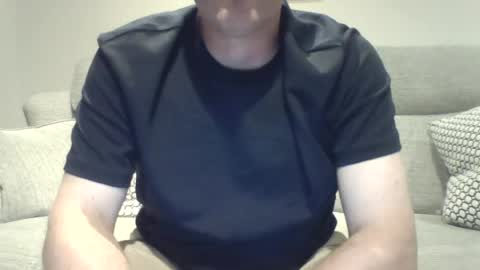 Snapshot of bobby_113 chatting on 5, 7, 2026 bobby_113 online show from 5, 7, 2026
