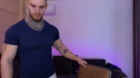 Snapshot of bodyouwant chatting on 28, 1, 2025 bodyouwant online show from 28, 1, 2025