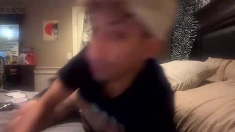 Sailorartemis online show from 1, 10, 2025