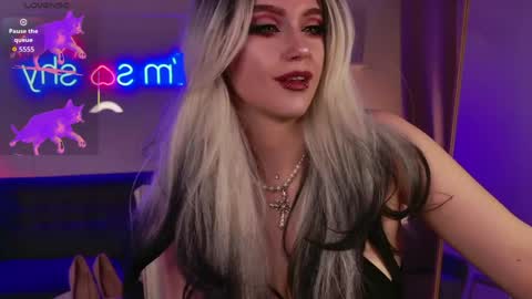 Your Mistress Bella online show from 19, 5, 2026