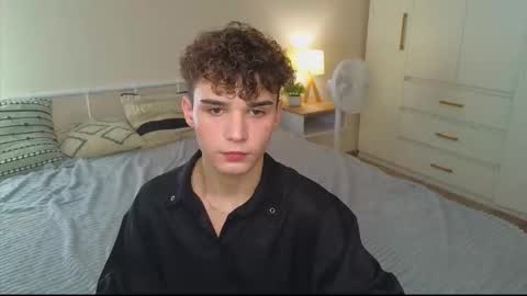 Snapshot of boicute chatting on 2, 10, 2025 ALEXPVT IS OPEN online show from 2, 10, 2025