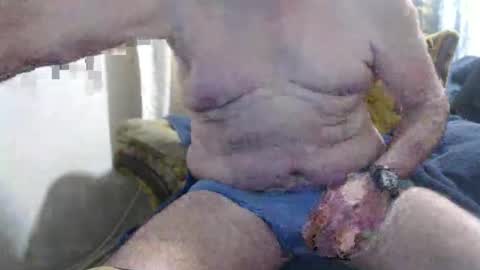 Snapshot of bolbil1 chatting on 2, 11, 2025 bolbil1 online show from 2, 11, 2025