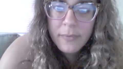 Snapshot of bongmamabear chatting on 12, 7, 2026 bongmamabear online show from 12, 7, 2026