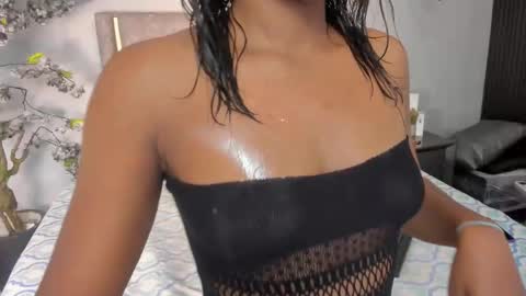 Snapshot of boniebluee chatting on 17, 11, 2025 boniebluee online show from 17, 11, 2025