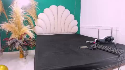 bonieklent online show from 18, 2, 2025