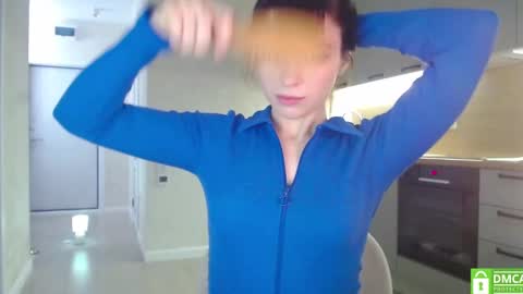 Snapshot of bonjourlabelle chatting on 20, 1, 2025 Mary 3 live time content 18 online show from 20, 1, 2025