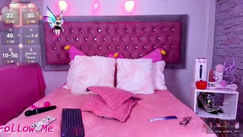 i AM Bonnie  online show from 22, 10, 2025