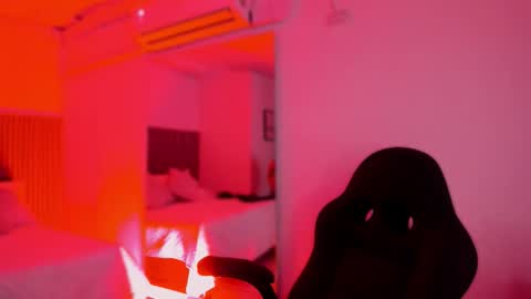 Bonnie  online show from 15, 1, 2026