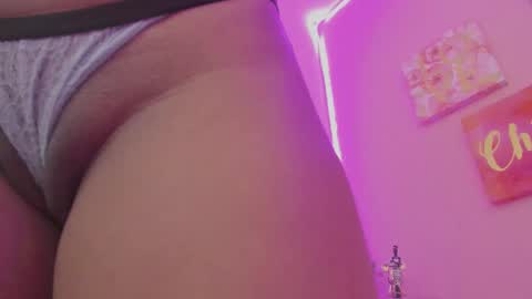 Snapshot of bonnie_benet chatting on 13, 1, 2025 Bonnie online show from 13, 1, 2025