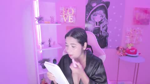 Snapshot of bonnie_benet chatting on 24, 2, 2025 Bonnie online show from 24, 2, 2025