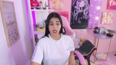 Snapshot of bonnie_benet chatting on 17, 10, 2025 Bonnie online show from 17, 10, 2025