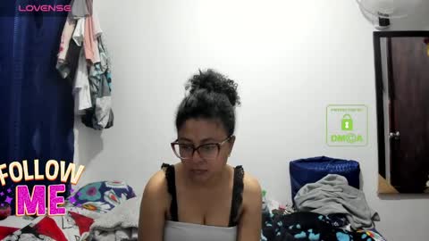 Snapshot of bonnie_lam_ chatting on 23, 4, 2026 bonnie lam hello welcome to my room I hope you have fun and you can reach your maximum pleasure here with me online show from 23, 4, 2026