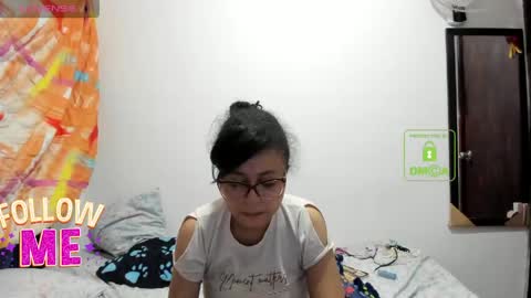 Snapshot of bonnie_lam_ chatting on 25, 5, 2026 bonnie lam hello welcome to my room I hope you have fun and you can reach your maximum pleasure here with me online show from 25, 5, 2026