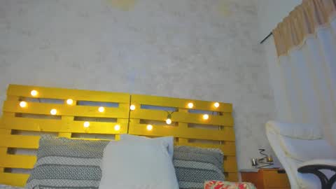 Snapshot of bonnie_sm chatting on 25, 11, 2025 Bonnie online show from 25, 11, 2025