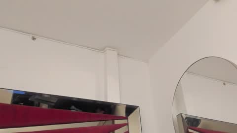   online show from 13, 11, 2025