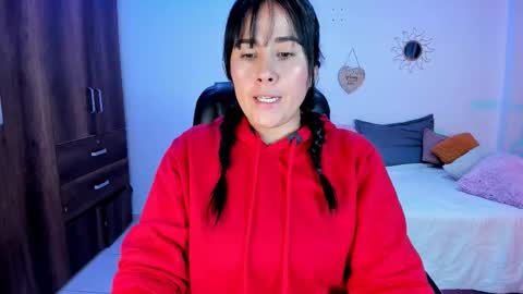 sofia  online show from 23, 12, 2025