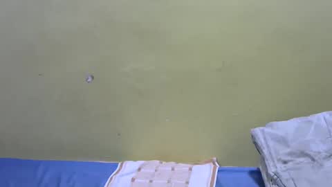 booby_girl01 online show from 9, 4, 2026