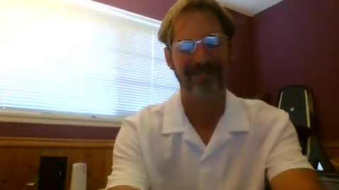 Snapshot of boos9393 chatting on 19, 7, 2026 Friend online show from 19, 7, 2026