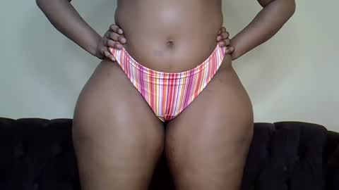 Snapshot of bootieshakess chatting on 11, 3, 2025 bootieshakess online show from 11, 3, 2025