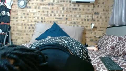 Snapshot of bootytwerkxxx chatting on 7, 7, 2026 bootytwerkxxx online show from 7, 7, 2026
