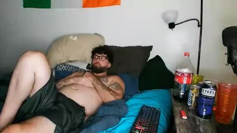 Snapshot of boredandirish21 chatting on 3, 10, 2025 boredandirish21 online show from 3, 10, 2025