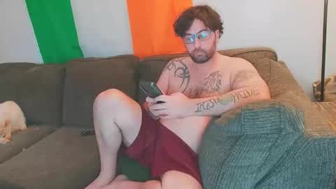 Snapshot of boredandirish21 chatting on 23, 11, 2025 boredandirish21 online show from 23, 11, 2025