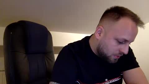 Snapshot of boris566693 chatting on 13, 4, 2026 hugo online show from 13, 4, 2026