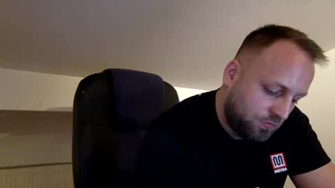 hugo online show from 28, 4, 2026