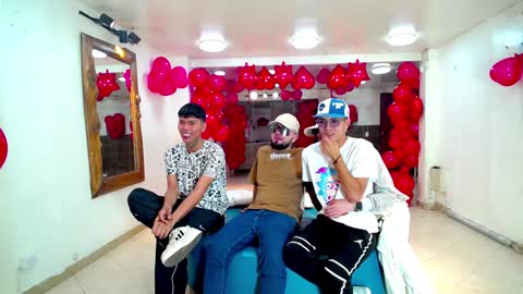 THOMAS AND DAMIAND online show from 19, 1, 2025