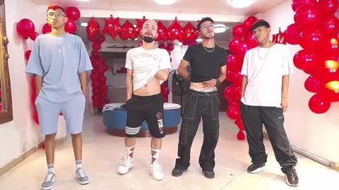 THOMAS AND DAMIAND online show from 5, 2, 2025