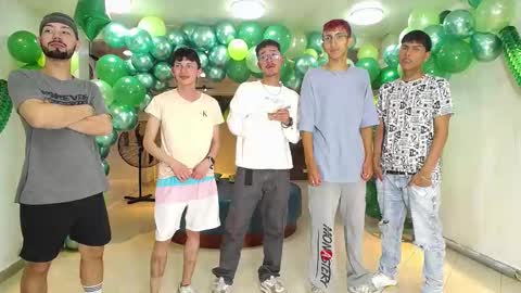 THOMAS AND DAMIAND online show from 28, 2, 2025