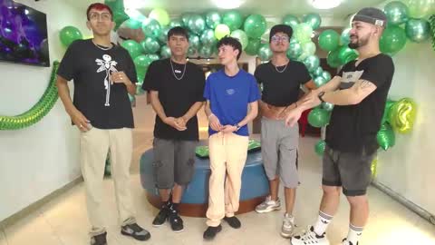 THOMAS AND DAMIAND online show from 2, 3, 2025