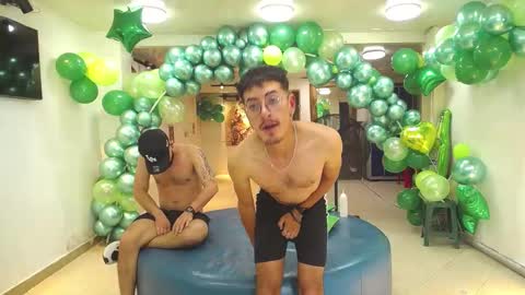 THOMAS AND DAMIAND online show from 5, 3, 2025