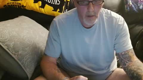 Snapshot of bostonguy1969 chatting on 20, 4, 2026 bostonguy1969 online show from 20, 4, 2026