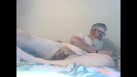 bottombitch44 online show from 20, 10, 2025