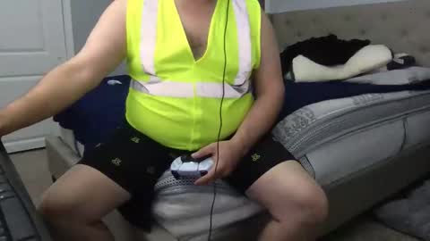 Snapshot of bottomman1990 chatting on 17, 1, 2026 uncutpr online show from 17, 1, 2026