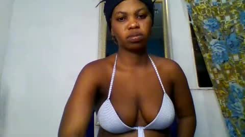 Snapshot of bouncingxxx_ass chatting on 21, 9, 2025 mirabel online show from 21, 9, 2025