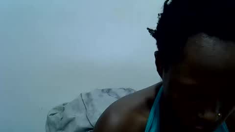 Snapshot of bouncy_vee chatting on 26, 5, 2026 bouncy_vee online show from 26, 5, 2026