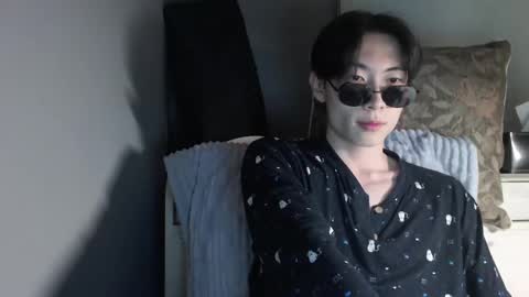 Snapshot of boxman556990 chatting on 13, 12, 2024 boxman556990 online show from 13, 12, 2024