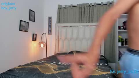 Snapshot of boy_jerry chatting on 2, 11, 2025 boy_jerry online show from 2, 11, 2025