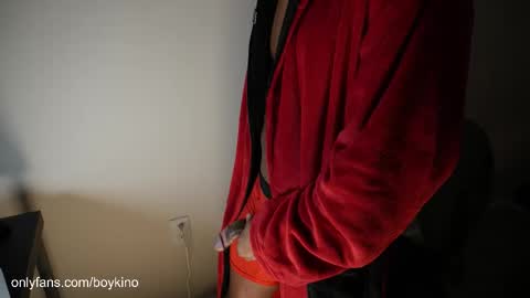 Snapshot of boy_kino chatting on 21, 11, 2025 Pixel Pleasures online show from 21, 11, 2025