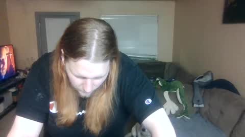 Snapshot of boyandfriend chatting on 18, 9, 2025 clay online show from 18, 9, 2025